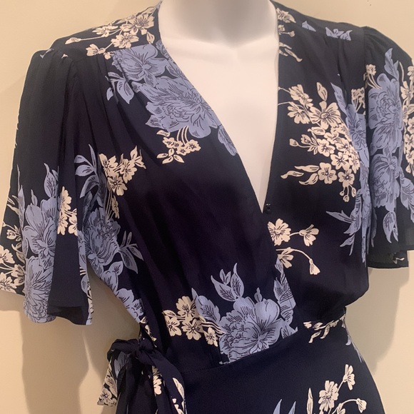 Privacy Please Plaza Kimono Floral Wrap Maxi Dress Navy Blue - Picture 3 of 11